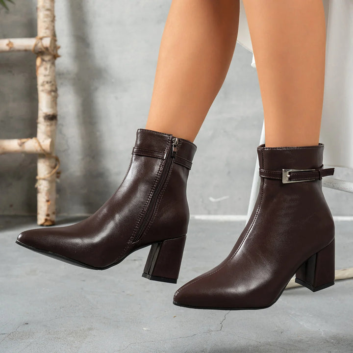 Damen Stiefeletten mit Blockabsatz und seitlichem Reißverschluss 1