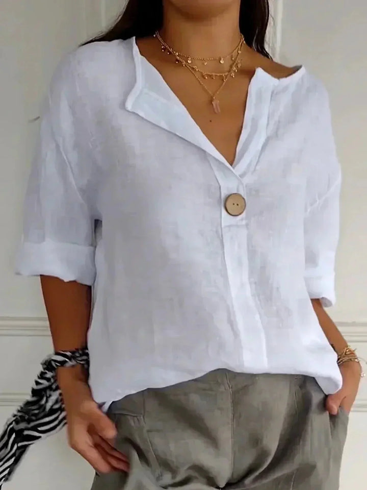 Women's Buttoned Blouse 1