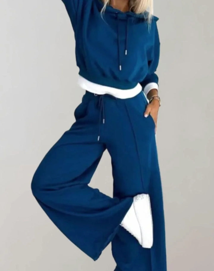 Women's Cropped Hoodie and Wide-Leg Drawstring Trackpants Set 3
